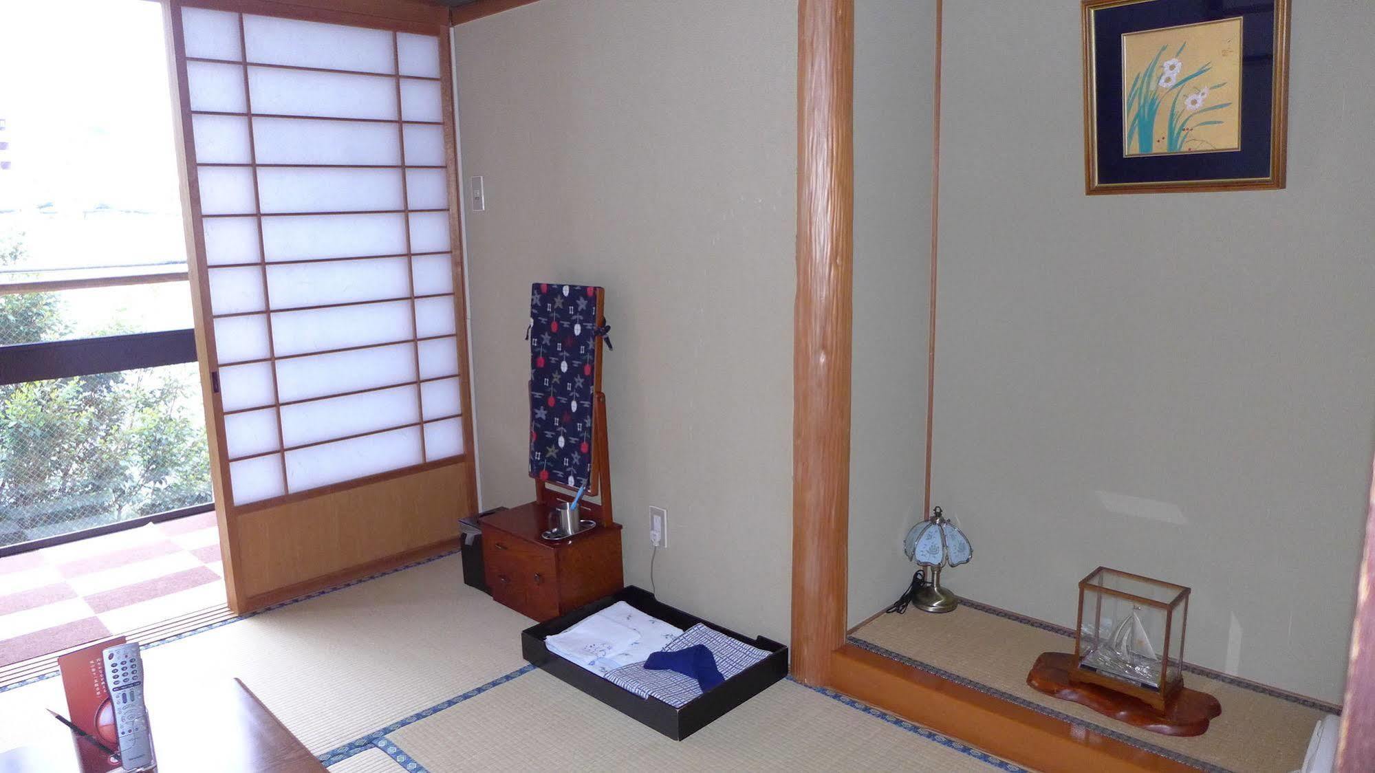 Fujiwara Ryokan Nagasaki Buitenkant foto